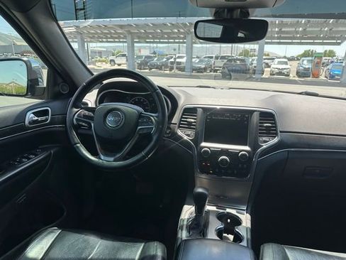 Used 2018 Jeep Grand Cherokee Limited w/ Luxury Group II AWD/4WD image 31
