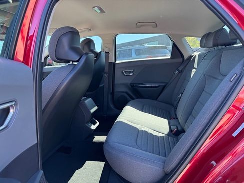 New 2025 Kia K4 EX image 8