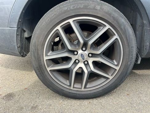 Used 2017 Ford Explorer Sport AWD/4WD image 5