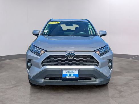 Used 2021 Toyota RAV4 XLE Premium AWD/4WD image 30