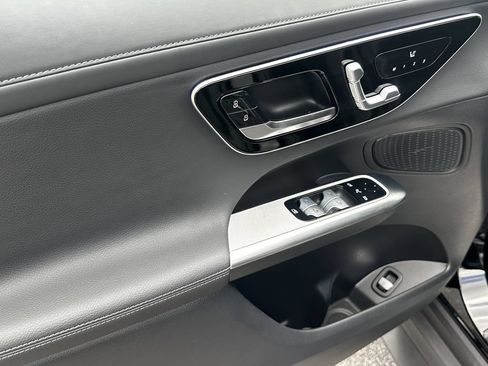Certified 2026 Mercedes-Benz GLC 300 4MATIC image 11