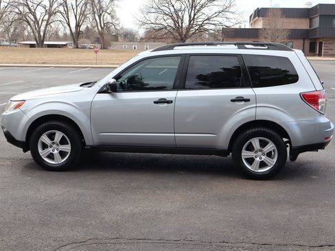 Used 2012 Subaru Forester 2.5X image 9