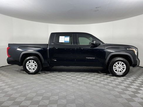 Used 2023 Toyota Tundra SR5 w/ SR5 Premium Package AWD/4WD image 9