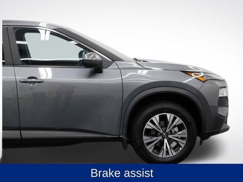 Used 2023 Nissan Rogue SV image 19