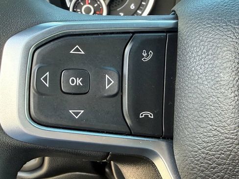 Used 2026 RAM 2500 Big Horn AWD/4WD image 28