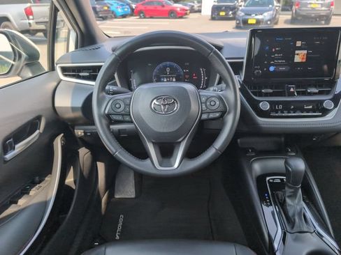 Used 2023 Toyota Corolla XSE FWD image 18