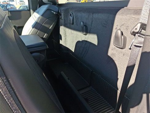 Used 2024 RAM 2500 Tradesman w/ Chrome Appearance Group image 10