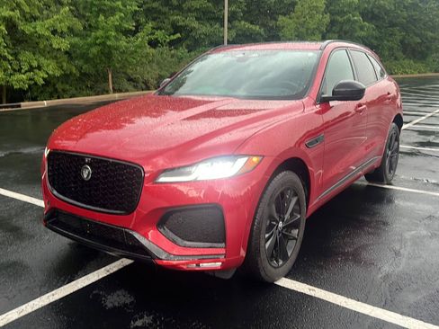 Used 2026 Jaguar F-PACE R-Dynamic S AWD/4WD image 1