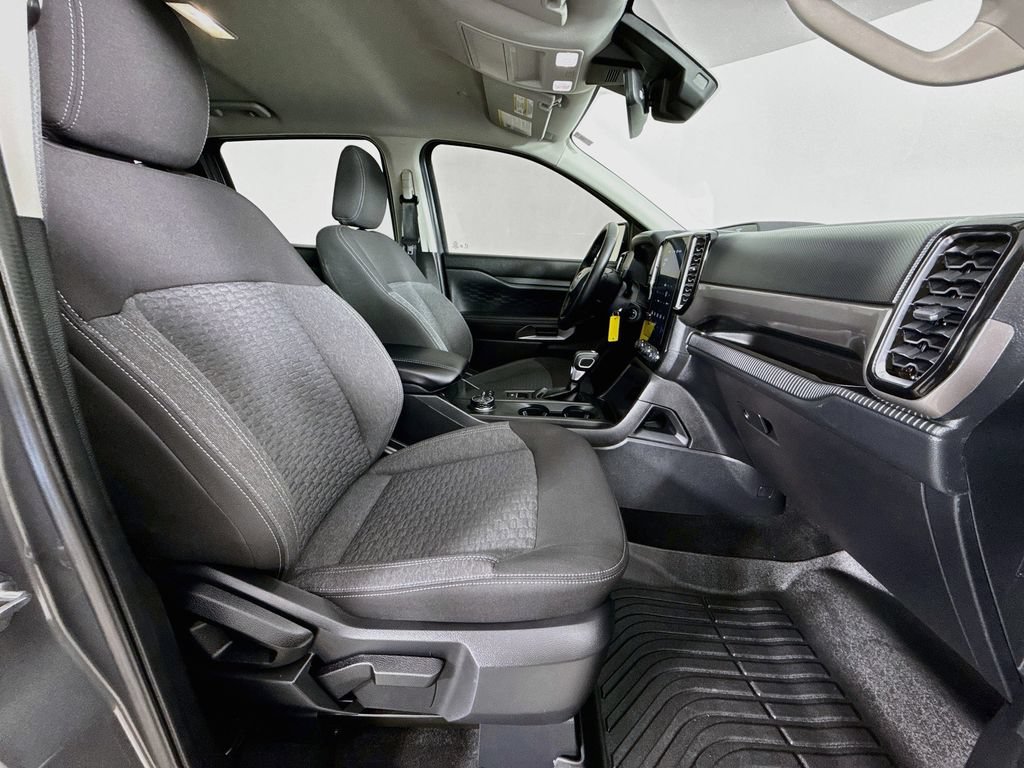 Used 2025 Ford Ranger XLT AWD/4WD image 31