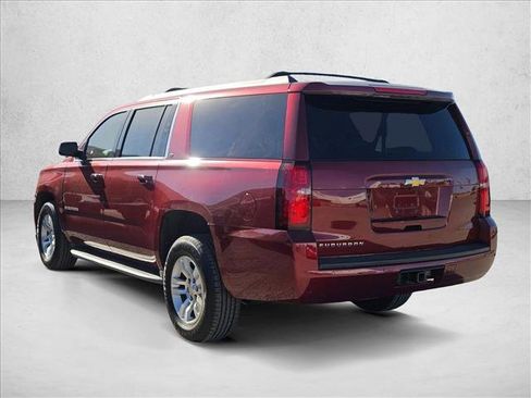Used 2016 Chevrolet Suburban LT w/ Luxury Package image 5