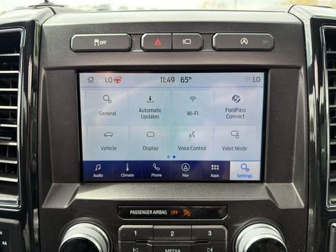 Used 2019 Ford F150 Lariat w/ Equipment Group 502A Luxury image 34