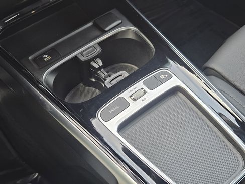 Used 2026 Mercedes-Benz GLB 250 image 19