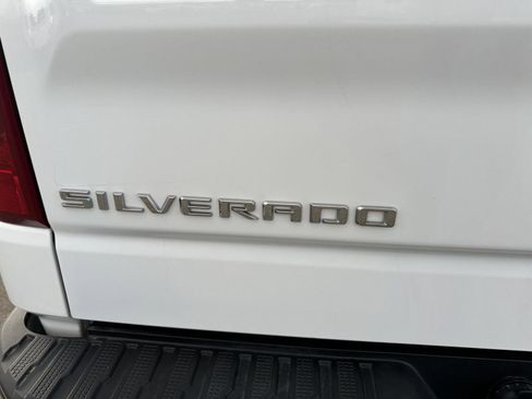 Used 2024 Chevrolet Silverado 1500 W/T w/ Z71 Off-Road Package AWD/4WD image 6