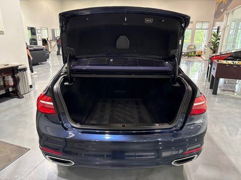 Used 2016 BMW 750i xDrive AWD/4WD image 12