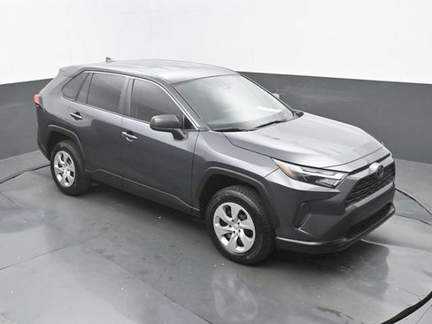 Used 2023 Toyota RAV4 LE FWD image 26