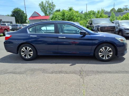 Used 2014 Honda Accord LX image 6