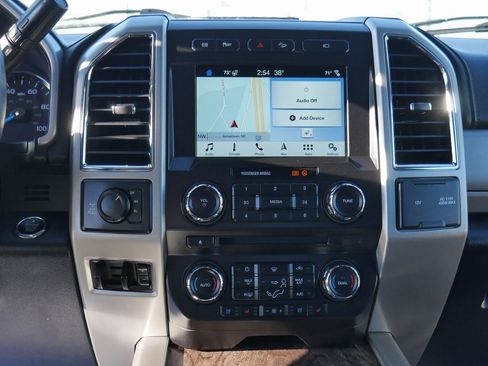 Used 2018 Ford F350 Lariat w/ Lariat Ultimate Package image 40