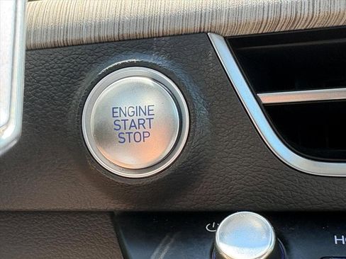 Certified 2025 Hyundai Sonata SEL FWD image 12