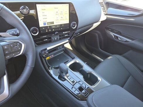 New 2026 Lexus NX 350 AWD image 39