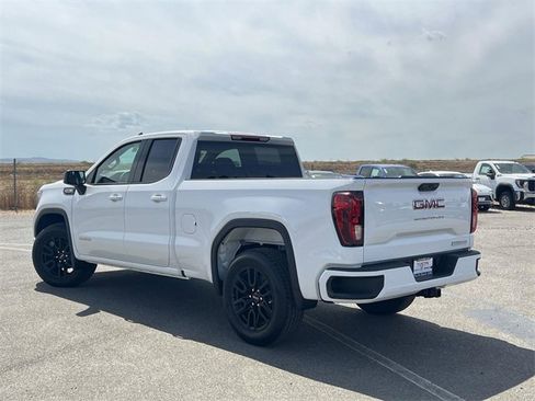 New 2026 GMC Sierra 1500 Elevation w/ LPO, Elevation Black Package image 5