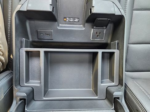 Used 2024 GMC Sierra 2500 Denali w/ Denali Reserve Package image 52