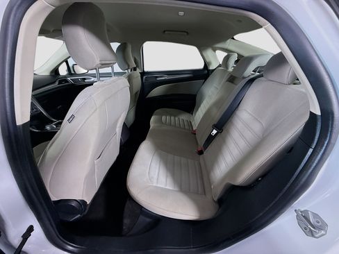 Used 2018 Ford Fusion S FWD image 25