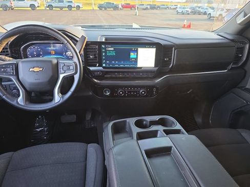 Certified 2024 Chevrolet Silverado 1500 LT AWD/4WD image 15