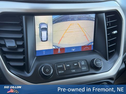 Used 2018 GMC Acadia Denali w/ Technology Package image 11