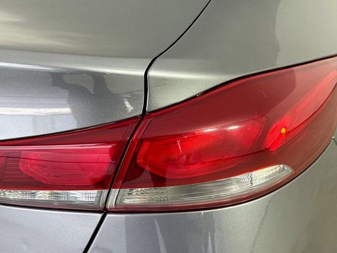 Used 2018 Hyundai Elantra SEL FWD image 30
