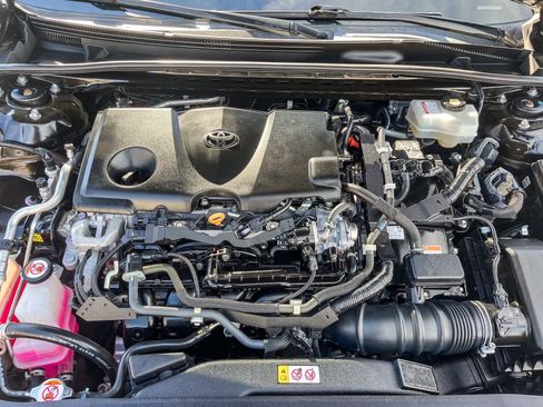 Used 2022 Toyota Camry SE image 26