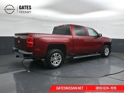 Used 2018 Chevrolet Silverado 1500 LT w/ All Star Edition AWD/4WD image 2