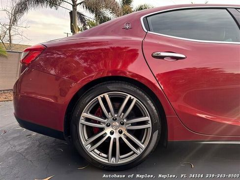 Used 2015 Maserati Ghibli S Q4 AWD/4WD image 11