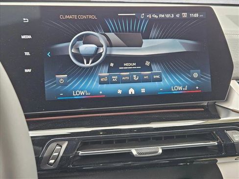 New 2026 BMW X2 xDrive28i w/ M Sport Package AWD/4WD image 12