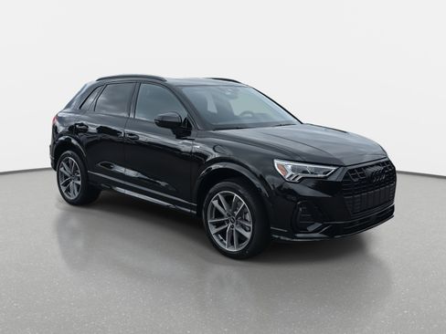 New 2025 Audi Q3 2.0T Premium image 3