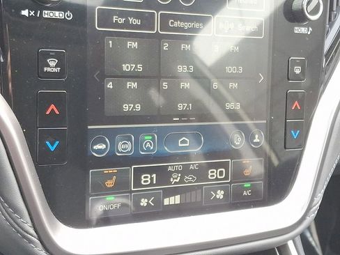 Certified 2025 Subaru Outback Onyx Edition image 18