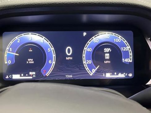 New 2026 Jeep Grand Cherokee Altitude image 17