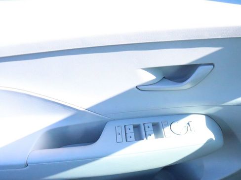 New 2026 Hyundai Kona SEL Sport FWD image 21