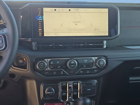 New 2026 Jeep Wrangler Unlimited Rubicon w/ Safety Group image 17