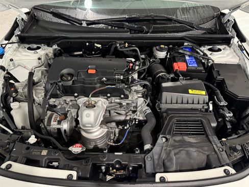 Used 2023 Honda Civic LX image 12