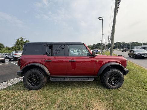 Used 2026 Ford Bronco Badlands AWD/4WD image 6