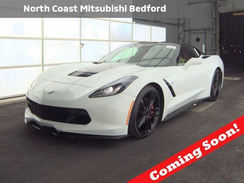 Used 2019 Chevrolet Corvette Stingray image 1