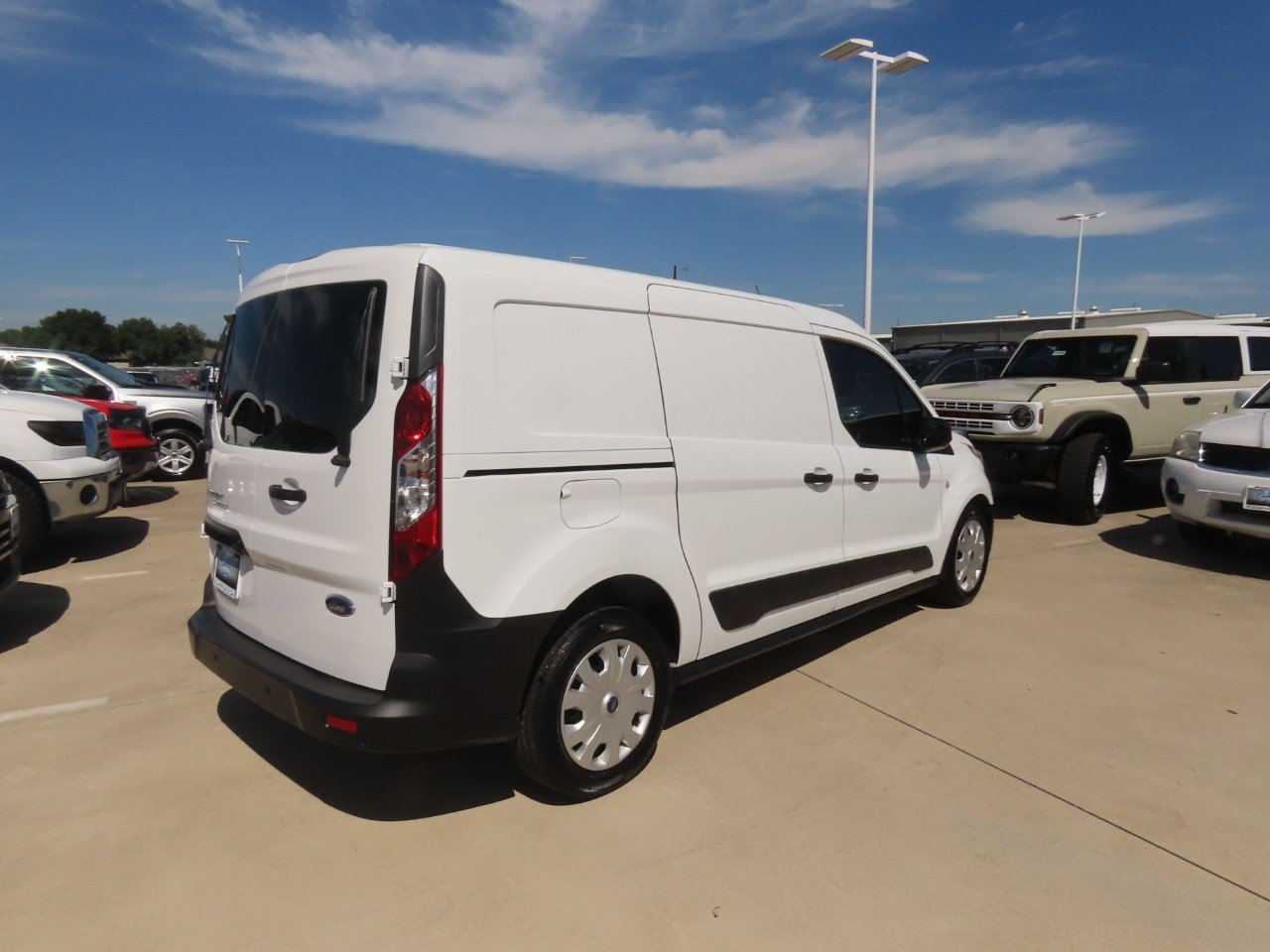 Used 2022 Ford Transit Connect XL FWD image 11