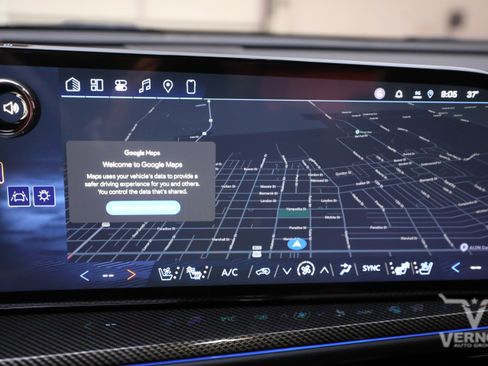 New 2026 Chevrolet Traverse High Country FWD image 28