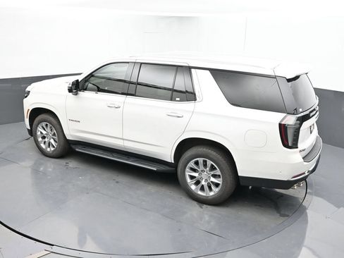 Used 2025 Chevrolet Tahoe Premier AWD/4WD image 46