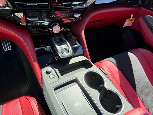 Used 2026 Acura MDX A-Spec image 27