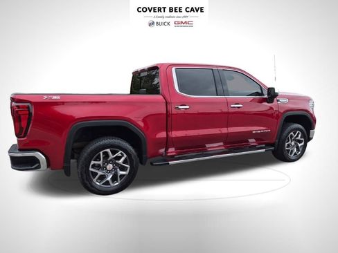 Used 2025 GMC Sierra 1500 SLT image 11