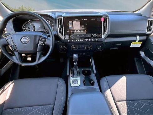New 2026 Nissan Frontier SV w/ Tow Package AWD/4WD image 5