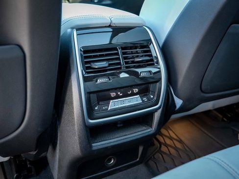 Used 2023 BMW X5 xDrive40i image 16