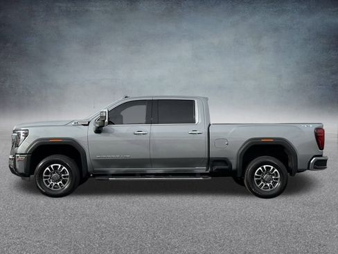 Used 2025 GMC Sierra 2500 SLT w/ SLT Premium Package image 8