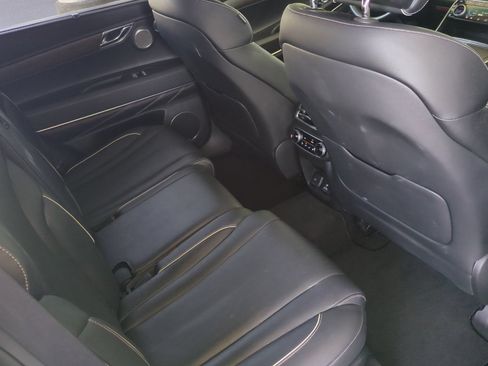 Used 2023 Genesis GV80 3.5T w/ Advanced Package AWD/4WD image 17